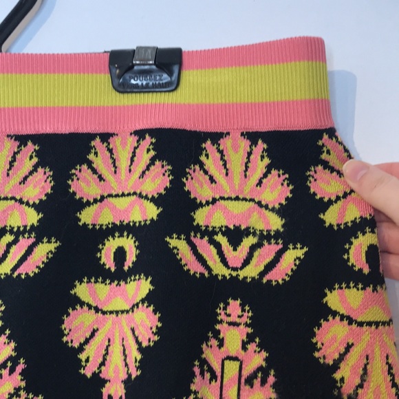 Tuzzi baroque designed in Germany mini skirt - Picture 2 of 8